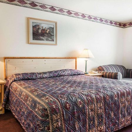 ספוקיין ואלי Rodeway Inn & Suites מראה חיצוני תמונה