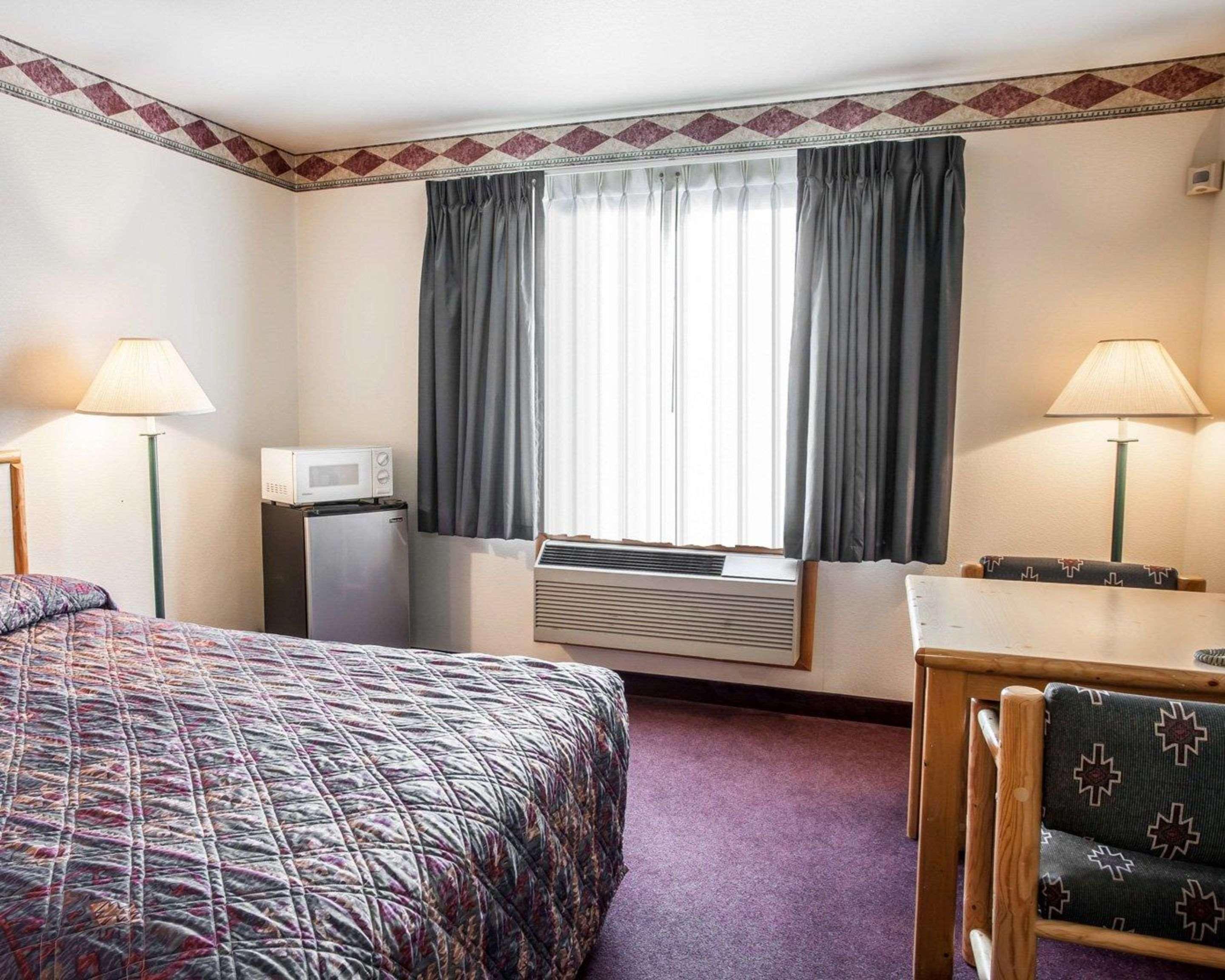 ספוקיין ואלי Rodeway Inn & Suites מראה חיצוני תמונה