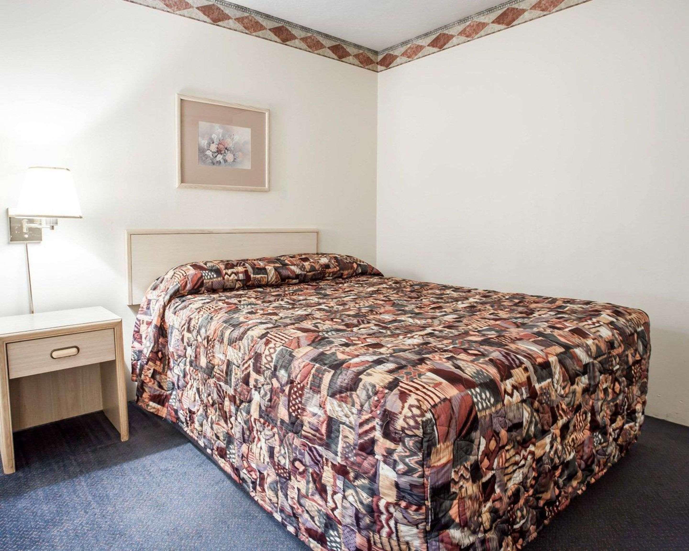 ספוקיין ואלי Rodeway Inn & Suites מראה חיצוני תמונה