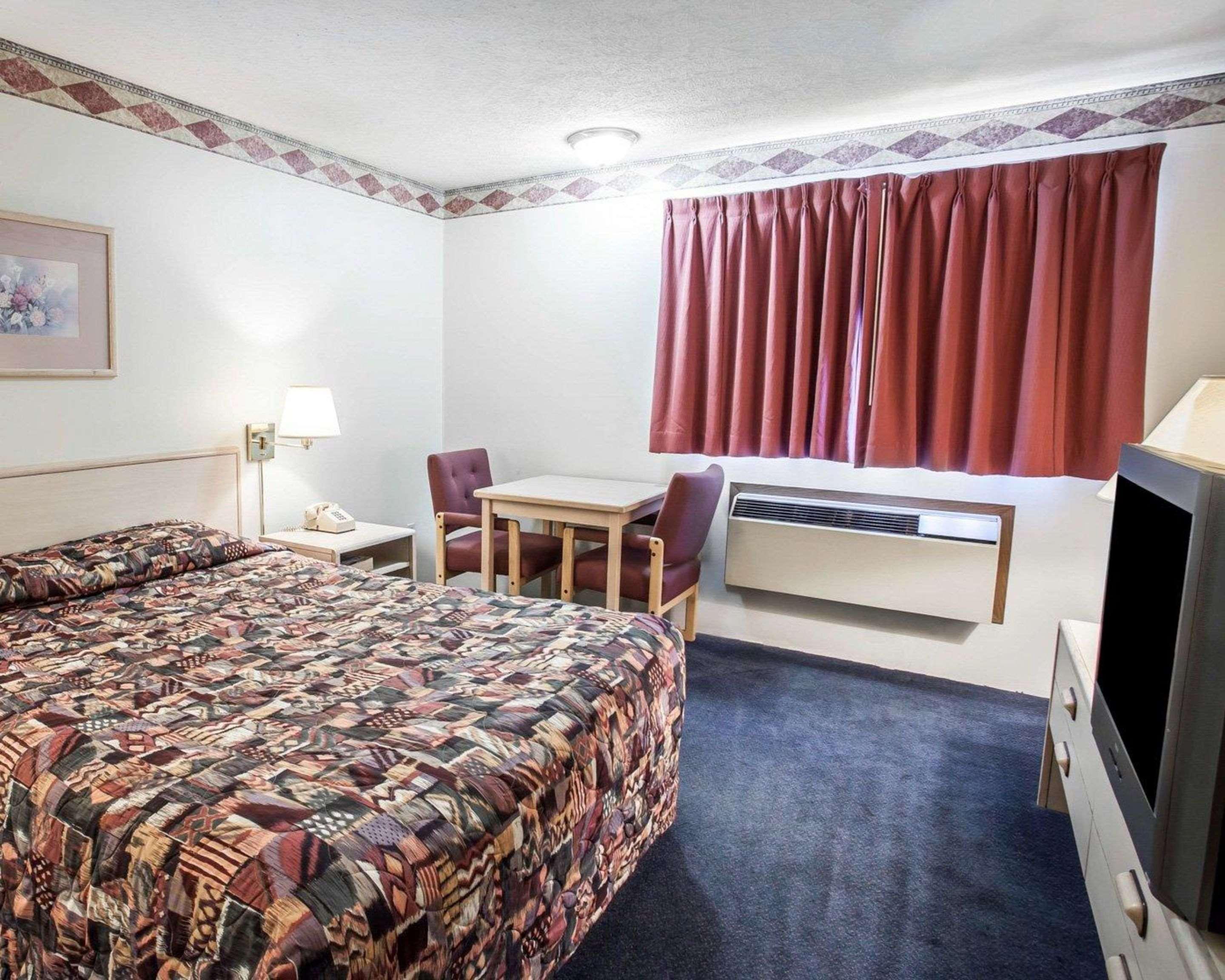 ספוקיין ואלי Rodeway Inn & Suites מראה חיצוני תמונה