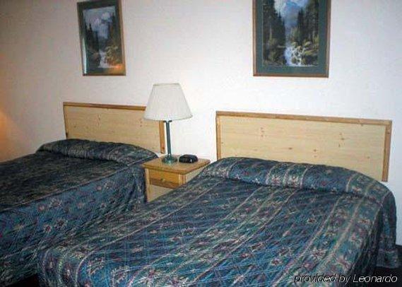 ספוקיין ואלי Rodeway Inn & Suites חדר תמונה