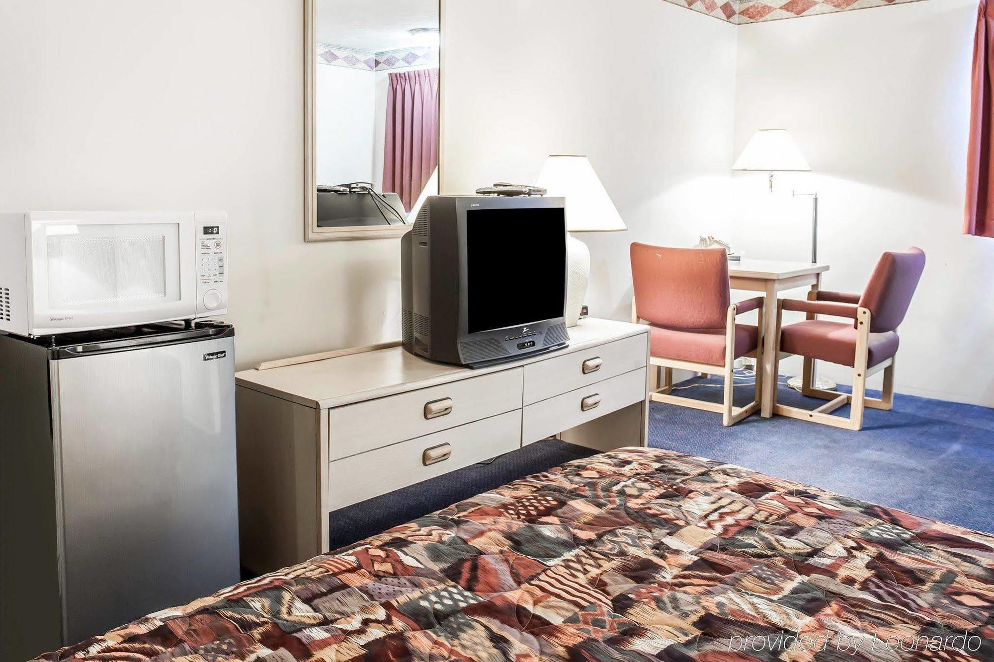 ספוקיין ואלי Rodeway Inn & Suites מראה חיצוני תמונה
